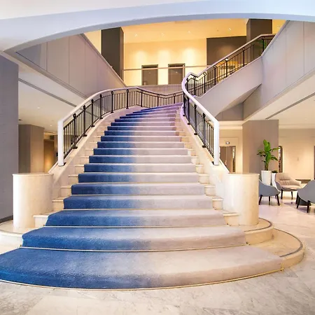 Radisson Blu Hotel & Resort, Abu Dhabi Corniche-2